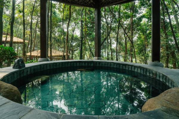 湖南十大温泉排行榜,张家界引人神往，郴州天堂温泉夺魁插图7