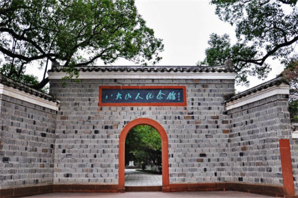 南昌十大免费景点：秋水广场上榜，第十是著名风景湖插图6