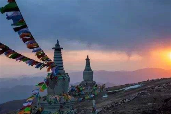 山西一日游必去的地方排行：雁门关上榜，第六是瀑布美景插图